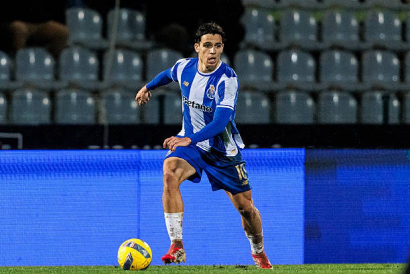 أتلتيكو مدريد يستعد لمحاولة جديدة للتعاقد مع غابرييل فيجا