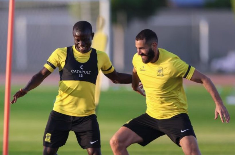 فهد سندي يكشف كواليس رحيل بنزيما وكانتي عن الاتحاد