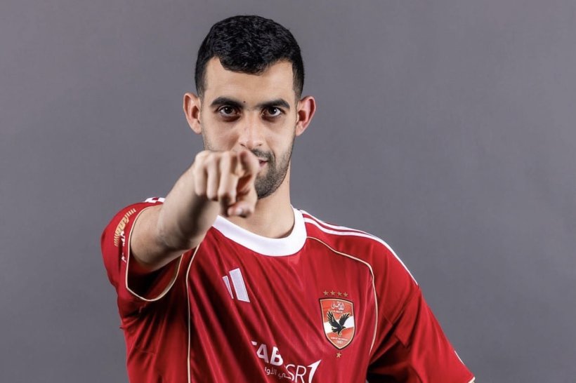 غضب داخل الأهلي بسبب بلعمري