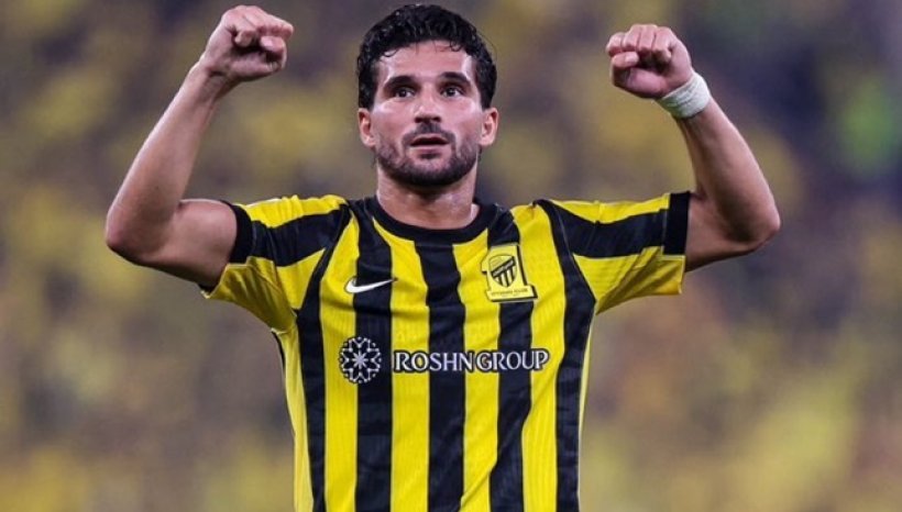 عوار يكتب اسمه بحروف من ذهب في النخبة الآسيوية