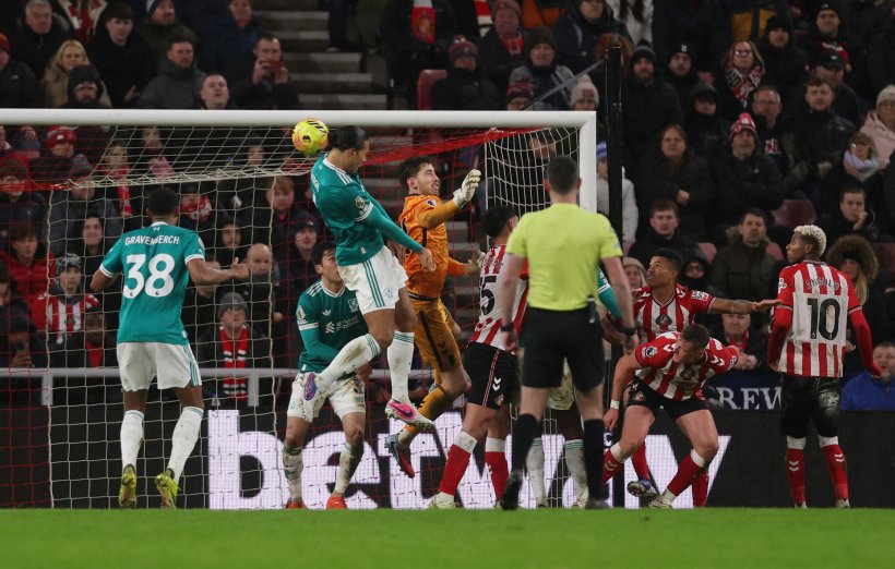 ليفربول يستعيد توازنه بفوز ثمين على سندرلاند