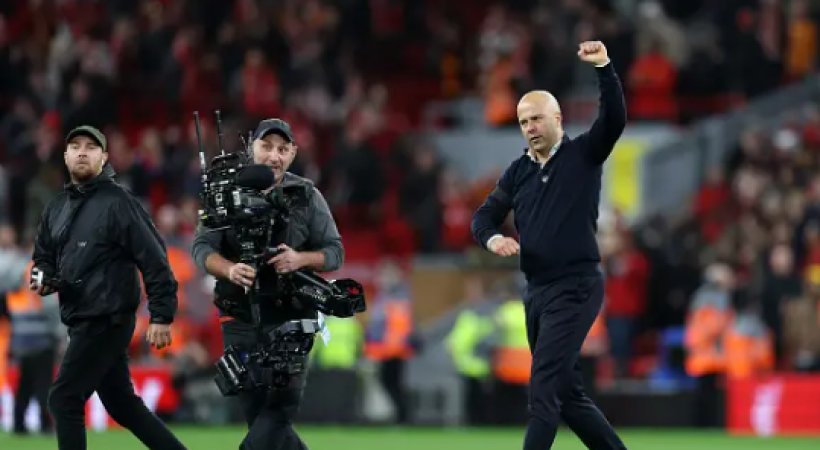 سلوت: صلاح لاعب استثنائي، وكانت مباراة مهمة للغاية