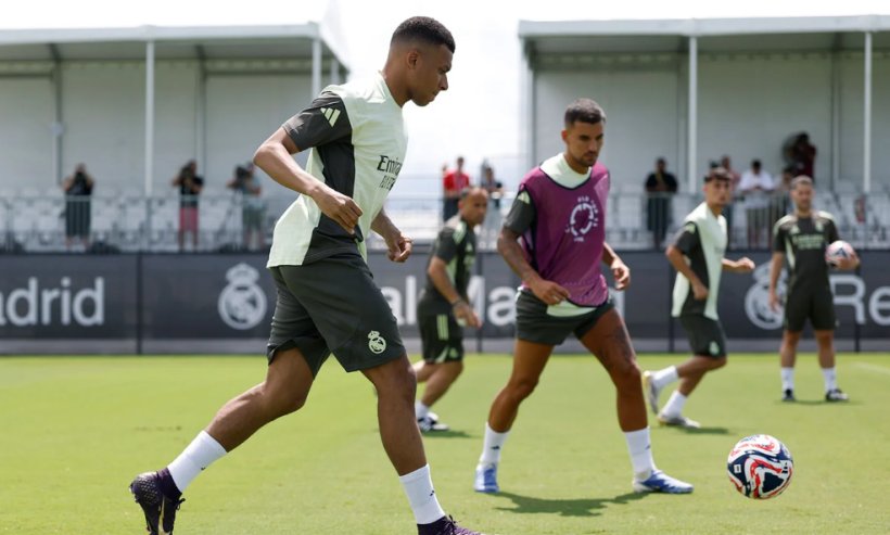 شكوك حول مشاركة مبابي أمام سوسيداد