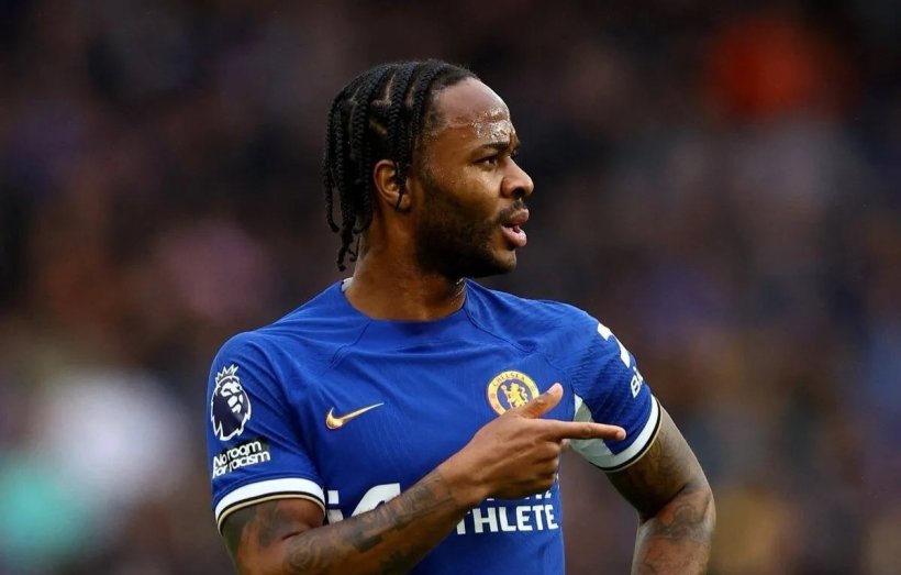 فينورد يُفاجئ الجميع بضم رحيم سترلينج