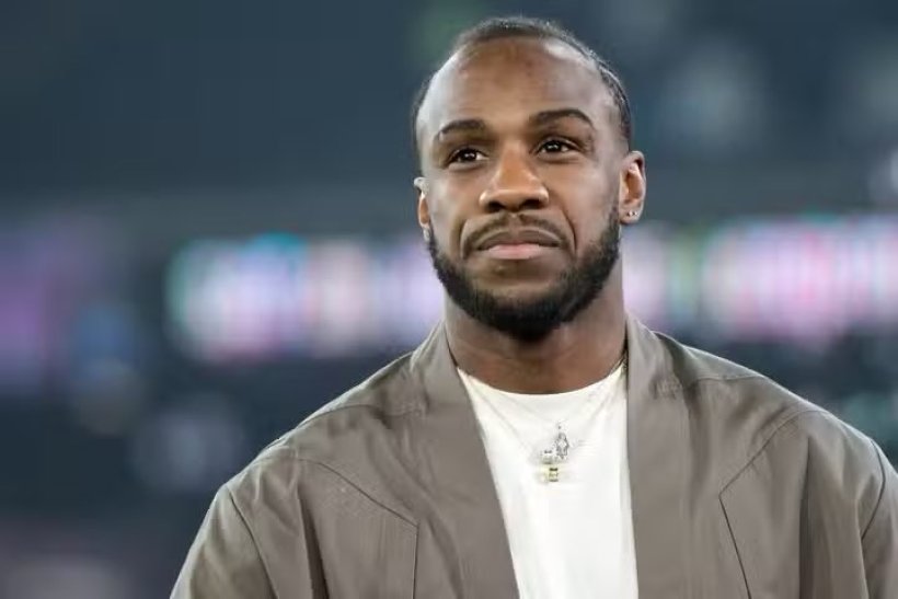 أنطونيو يجري محادثات أولية للعودة إلى الملاعب بعد حادث مروع