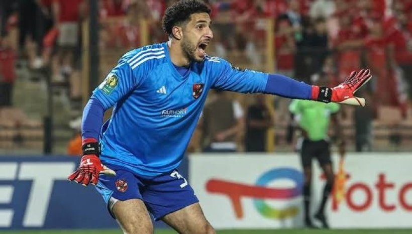 شوبير يفجر مفاجأة بشأن عقد نجله مع الأهلي