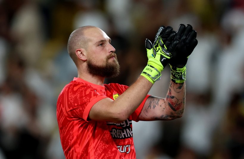 قبل المواجهة المرتقبة بينهم رايكوفيتش يتحدى الهلال