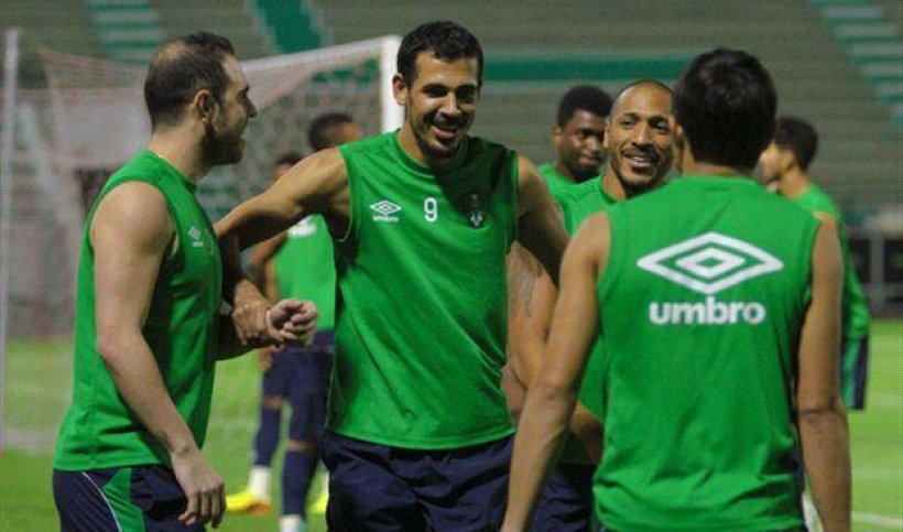 نجم الكرة العراقية السابق يكشف عن أسباب رفضه للاتحاد