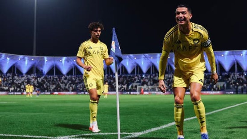 لاعب النصر السابق يدافع عن رونالدو لهذا السبب