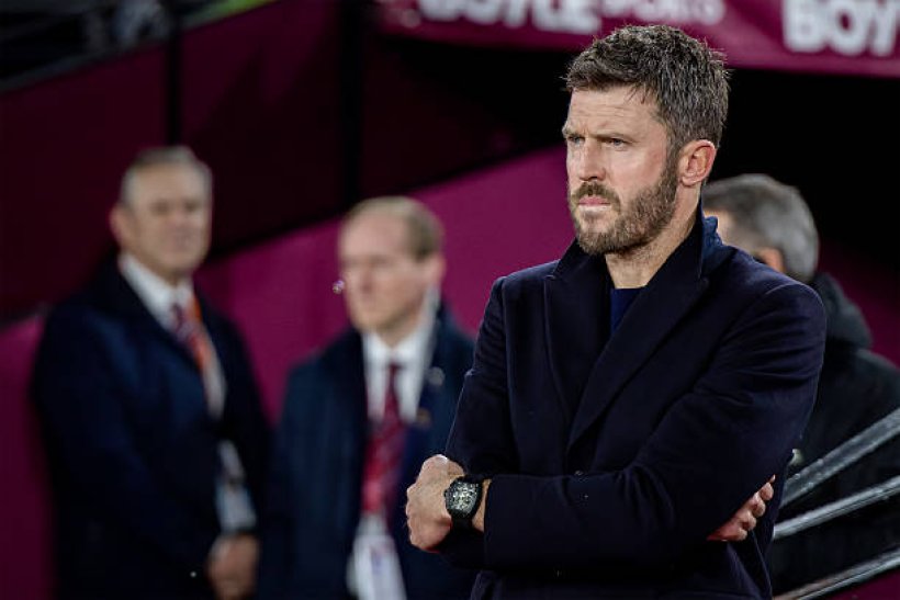 مانشستر يونايتد يراقب لاعب تشيلسي السابق