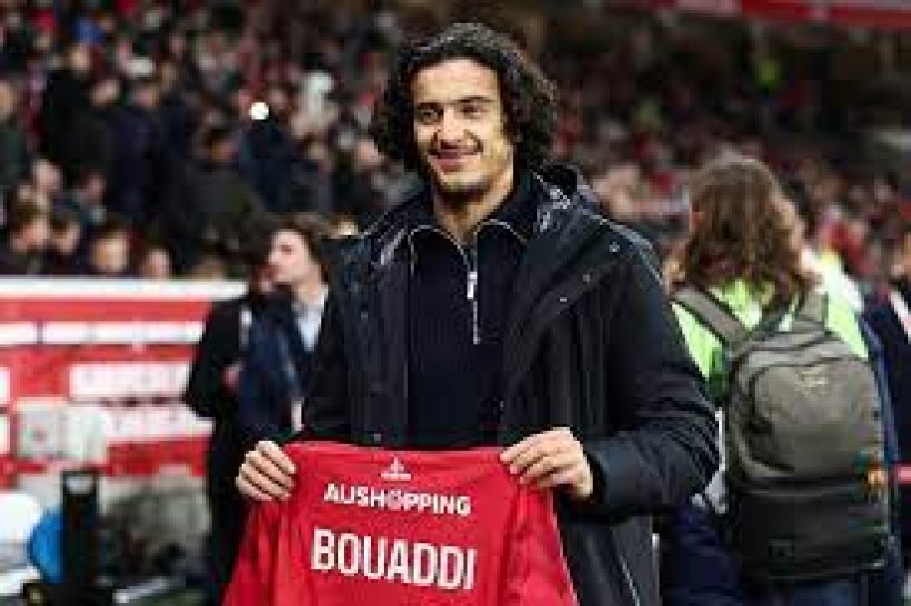 أيوب بوعدي يحصد جائزة لاعب الشهر في ليل الفرنسي