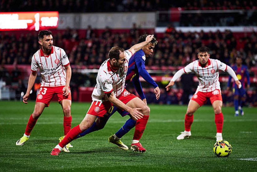 برشلونة يسقط أمام جيرونا ويفرط بالصدارة لصالح ريال مدريد