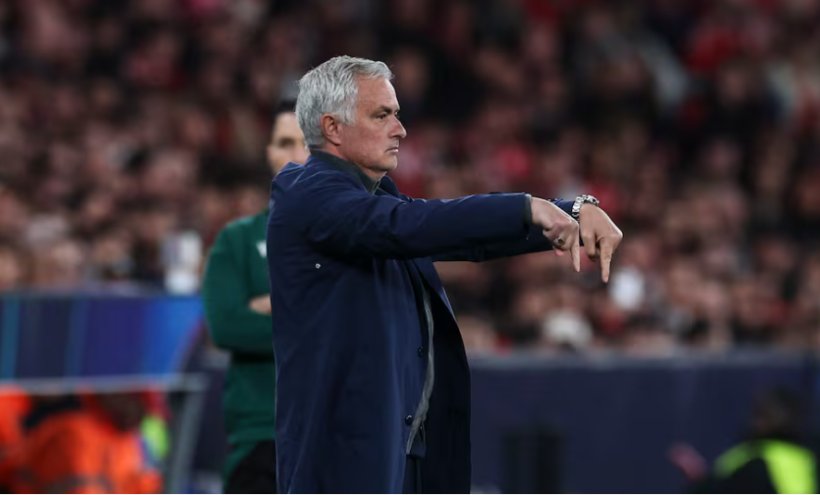 مورينيو: هذا سبب طردي، ولا أستطيع تصديق فينيسيوس أو بريستياني