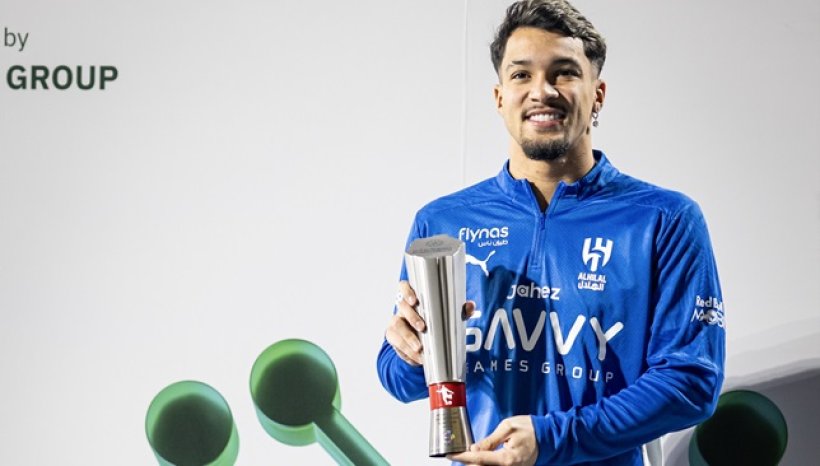 هل أطاح بنزيما بـ ليوناردو خارج حسابات إنزاجي؟