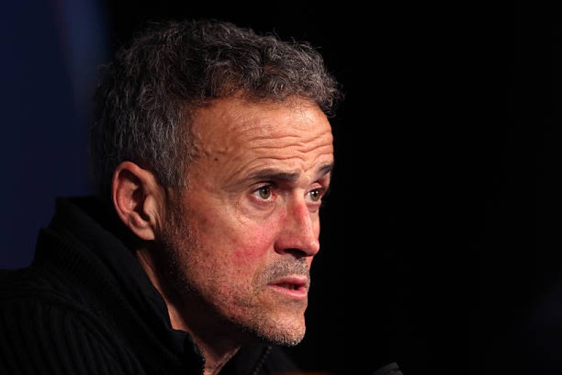 سبب تأجيل إنريكي تجديد عقده مع باريس سان جيرمان