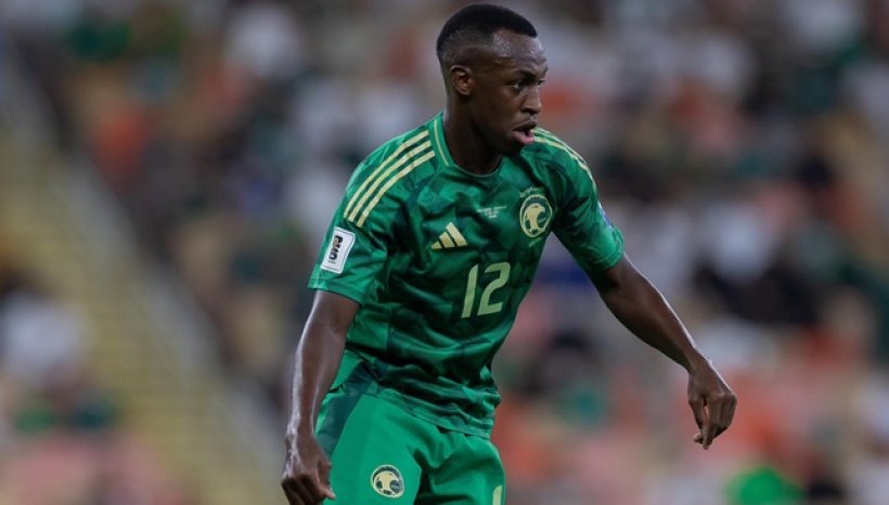 صراع إنجليزي ثنائي على سعود عبد الحميد