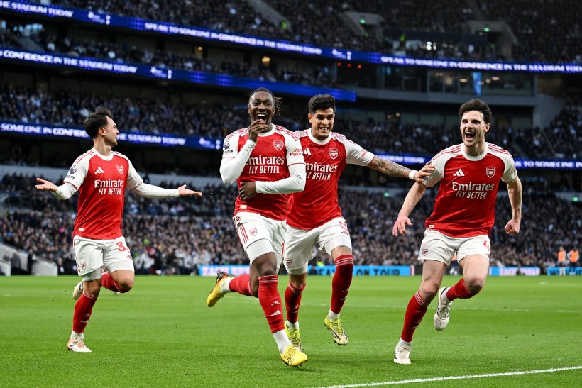 إيزي يتألق في ديربي شمال لندن ويصل لخمسة أهداف ضد توتنهام