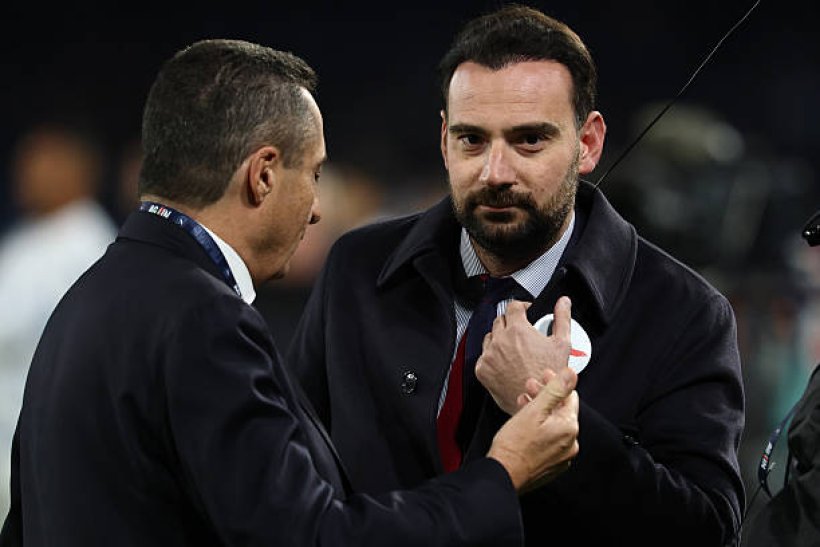 غضب نابولي من التحكيم في مباراة أتالانتا