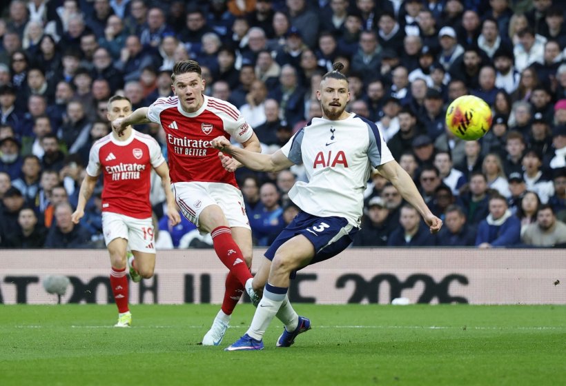 آرسنال يضرب توتنهام رباعية في البريميرليج