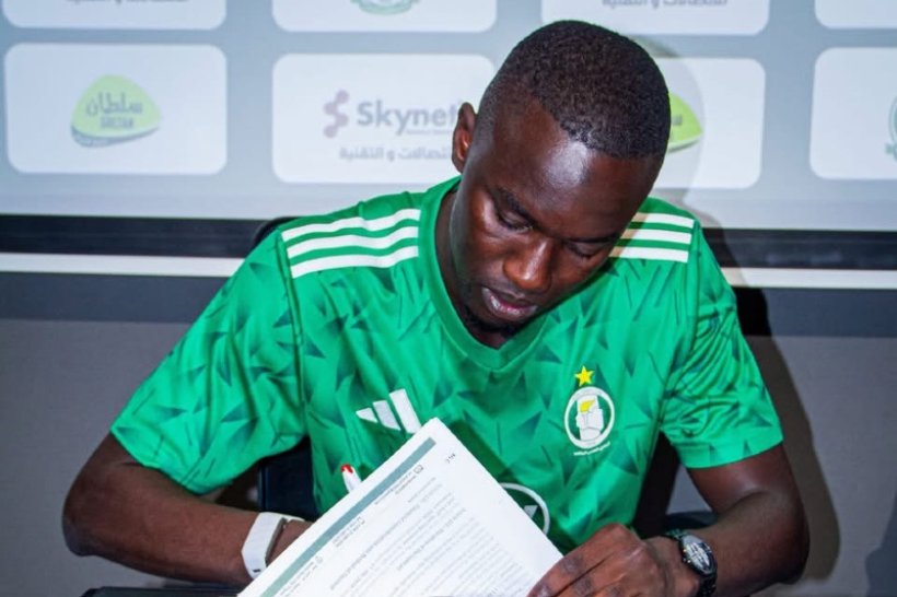 أهلي طرابلس يتعاقد مع لامين كامارا قادمًا من نهضة بركان