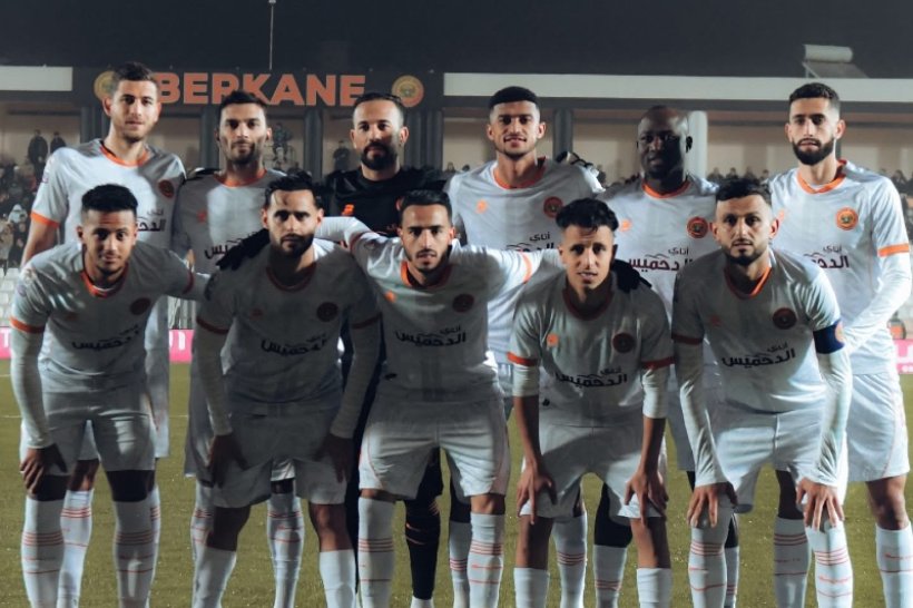 نهضة بركان يهزم اتحاد الفتح بهدف باسيني