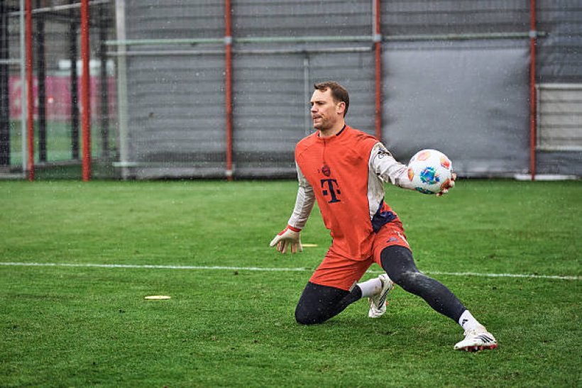 نوير يقترب من العودة للمشاركة مع بايرن ميونيخ