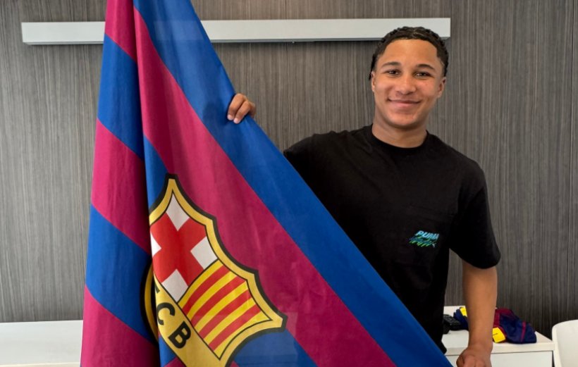 رسمياً.. برشلونة يعلن التعاقد مع أجاى تافاريس