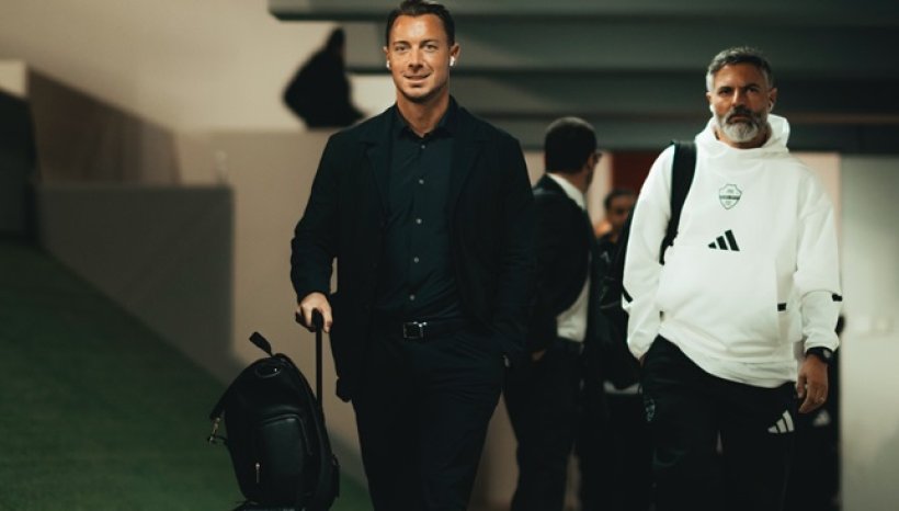 يايسله: فوز صعب أمام ضمك.. ودفاع الأهلي حسم المواجهة