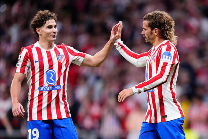 أتلتيكو مدريد يحسم موقفه بشأن رحيل جريزمان وألفاريز