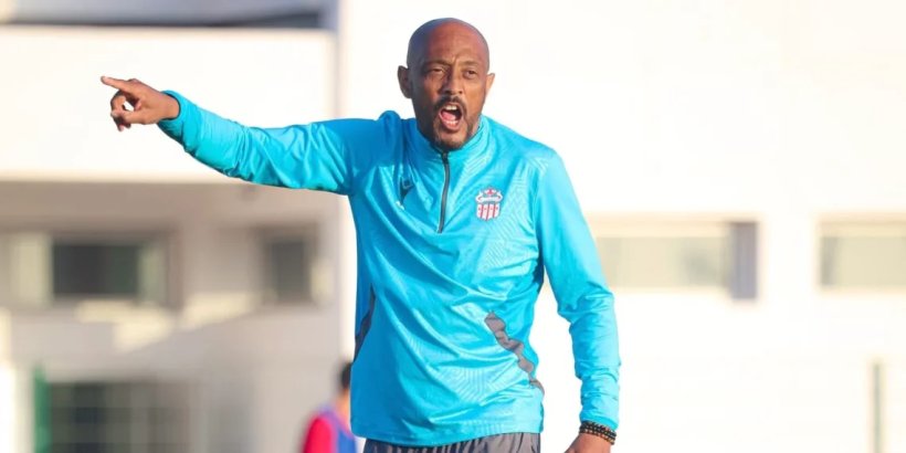 أكادير يكلف بوزيان بن العربي بقيادة الفريق مؤقتا بعد رحيل أمير عبدو