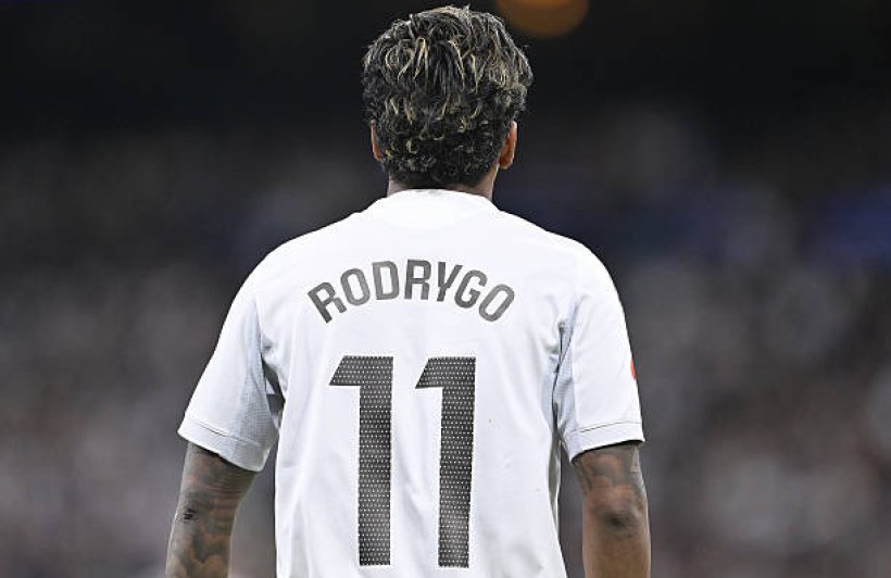 أنباء عن انتهاء موسم رودريجو بسبب الإصابة
