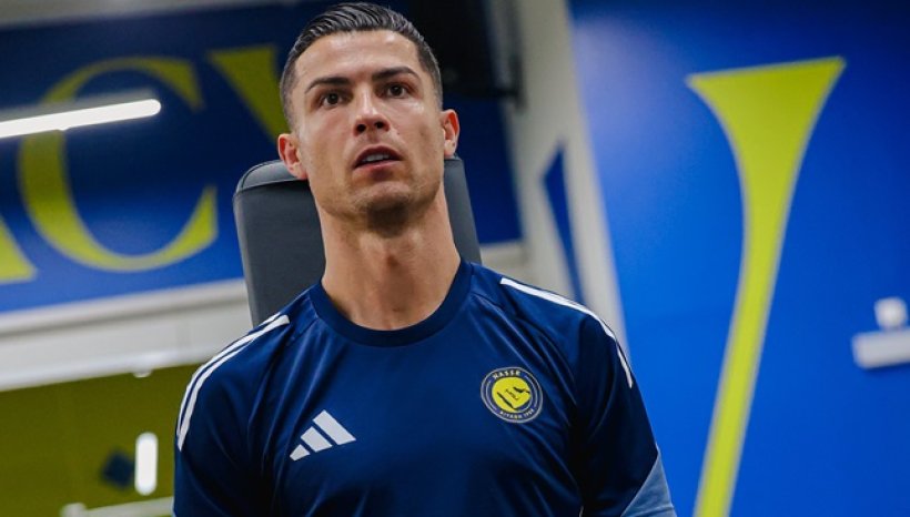 فابريزو رومانو يحسم الجدل حول مغادرة رونالدو للسعودية