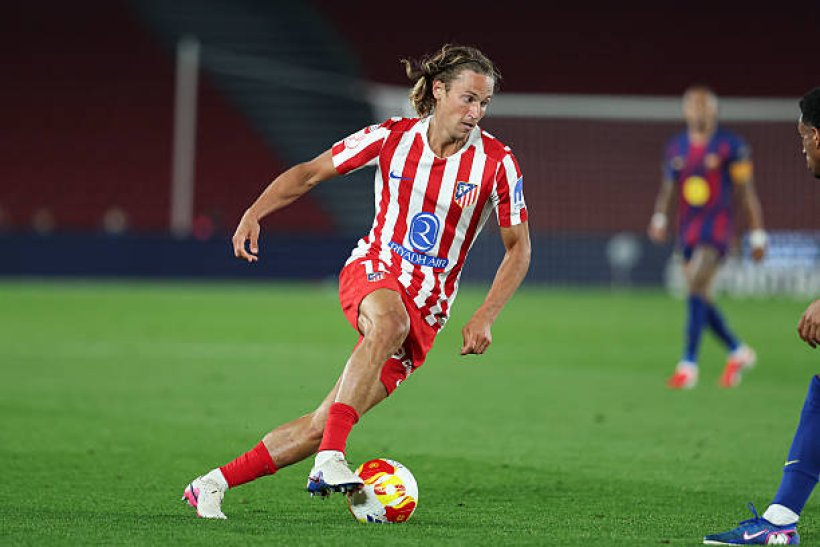 لورنتي: عانينا كثيرًا أمام برشلونة، وسعيد بالتأهل إلى النهائي