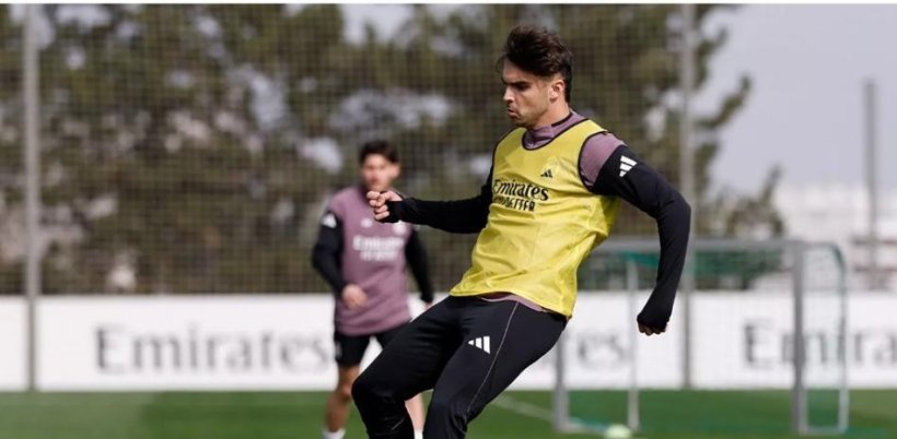 أسينسيو يعود إلى تدريبات ريال مدريد