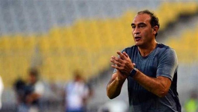 رسميًا..سيراميكا يمدد عقد المدرب علي ماهر