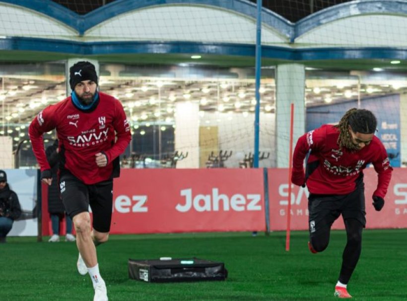 كريم بنزيما جاهز لمواجهة النجمة مع الهلال في الدوري السعودي