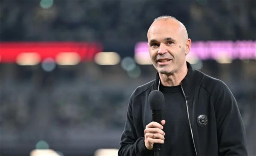 إنييستا يظهر في مشروع جديد للكرة المغربية