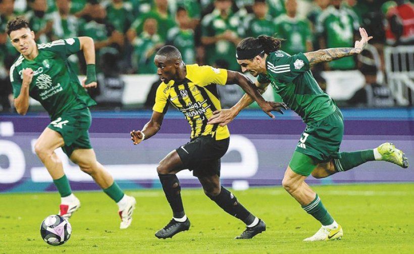 أرقام صادمة قبل ديربي جدة.. التاريخ ينحاز بقوة إلى الأهلي أمام الاتحاد