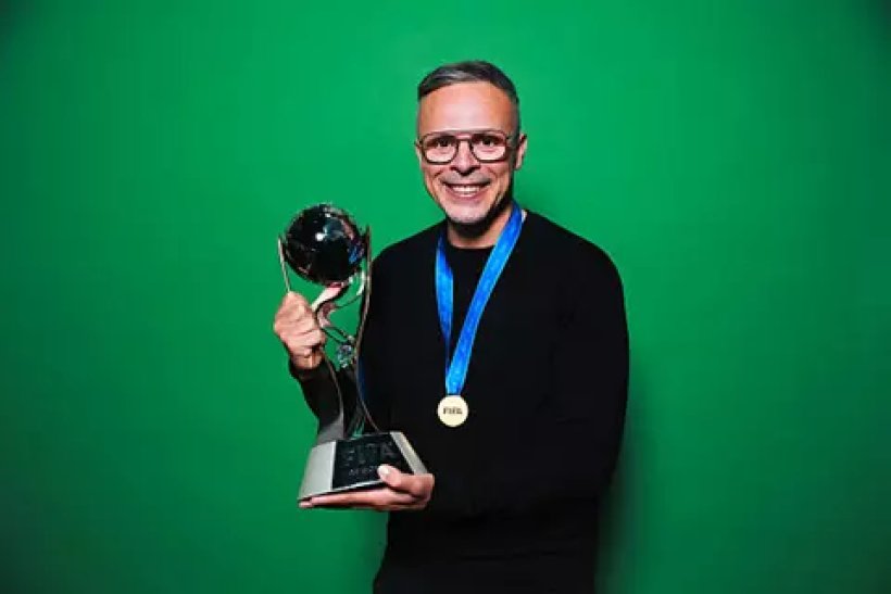 محمد وهبي يقود المنتخب المغربي في أولى مبارياته الدولية