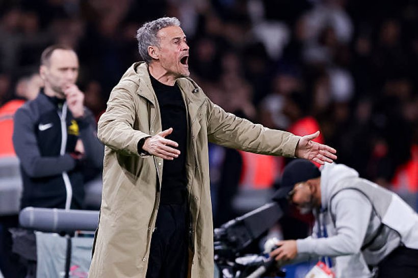 إنريكي: نحن بوضوح في وضع صعب، ويجب أن نتقبل أخطاءنا