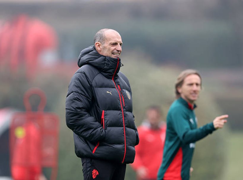 أليجري يؤكد استمراره مع ميلان ويغلق الباب أمام ريال مدريد