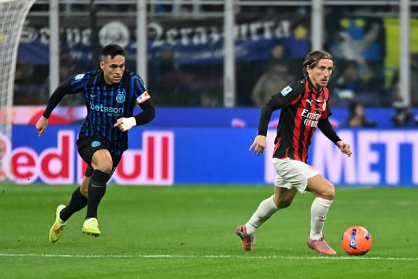 لماذا قد تُحسم مباراة ميلان وإنتر بالركلات الثابتة؟