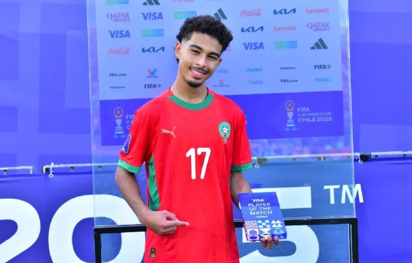 جناح مغربي على رادار برشلونة