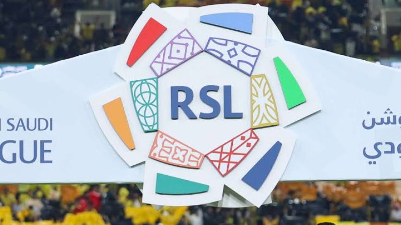 نجم عالمي يقترب من دوري روشن