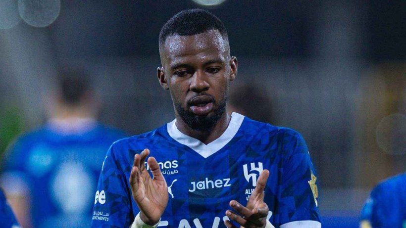 تمبكتي يتجاهل العروض الأوروبية ويتمسك بالبقاء في الهلال