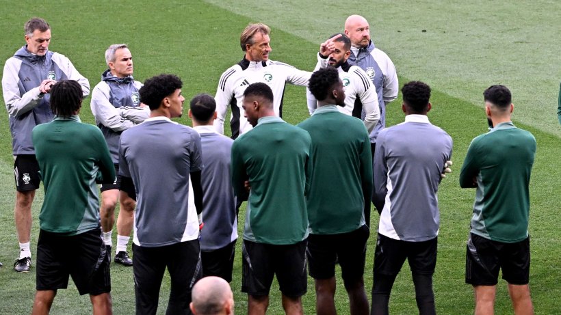 خطة جديدة قد تُغيّر وديتي السعودية ضد مصر وصربيا