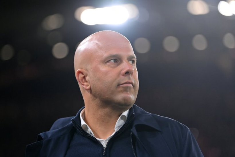 سلوت: انتهى الشوط الأول فقط، وهذا ما أطلبه من الجماهير