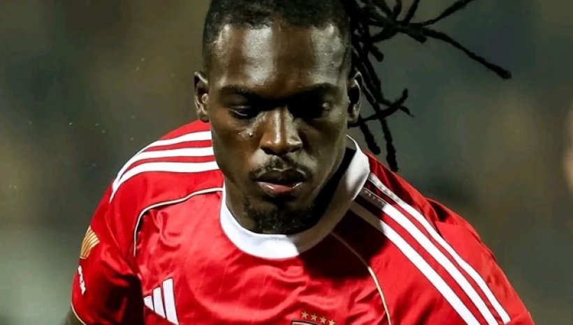 الأهلي يتحرك لضم مهاجم سوبر في الصيف بعد فشل كامويش