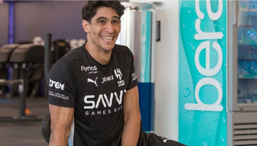 ياسين بونو يكشف عن إعجابه بناديين لاتينيين منذ الطفولة