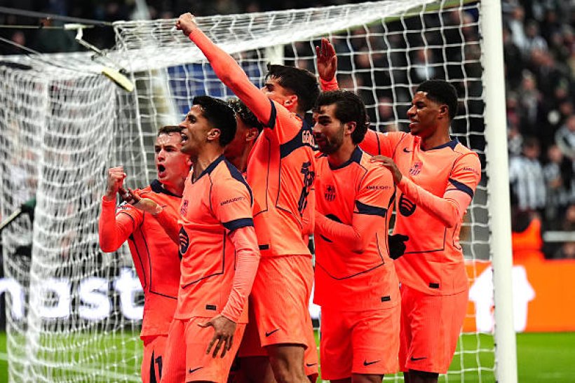 فليك يدرس إراحة بعض لاعبي برشلونة قبل مواجهة إشبيلية